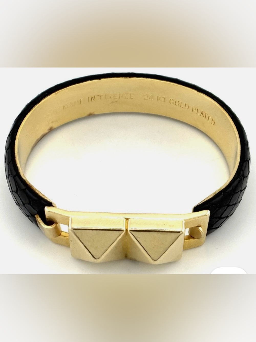 Vita Fede Black and Gold Pyramid Clasp Bracelet
